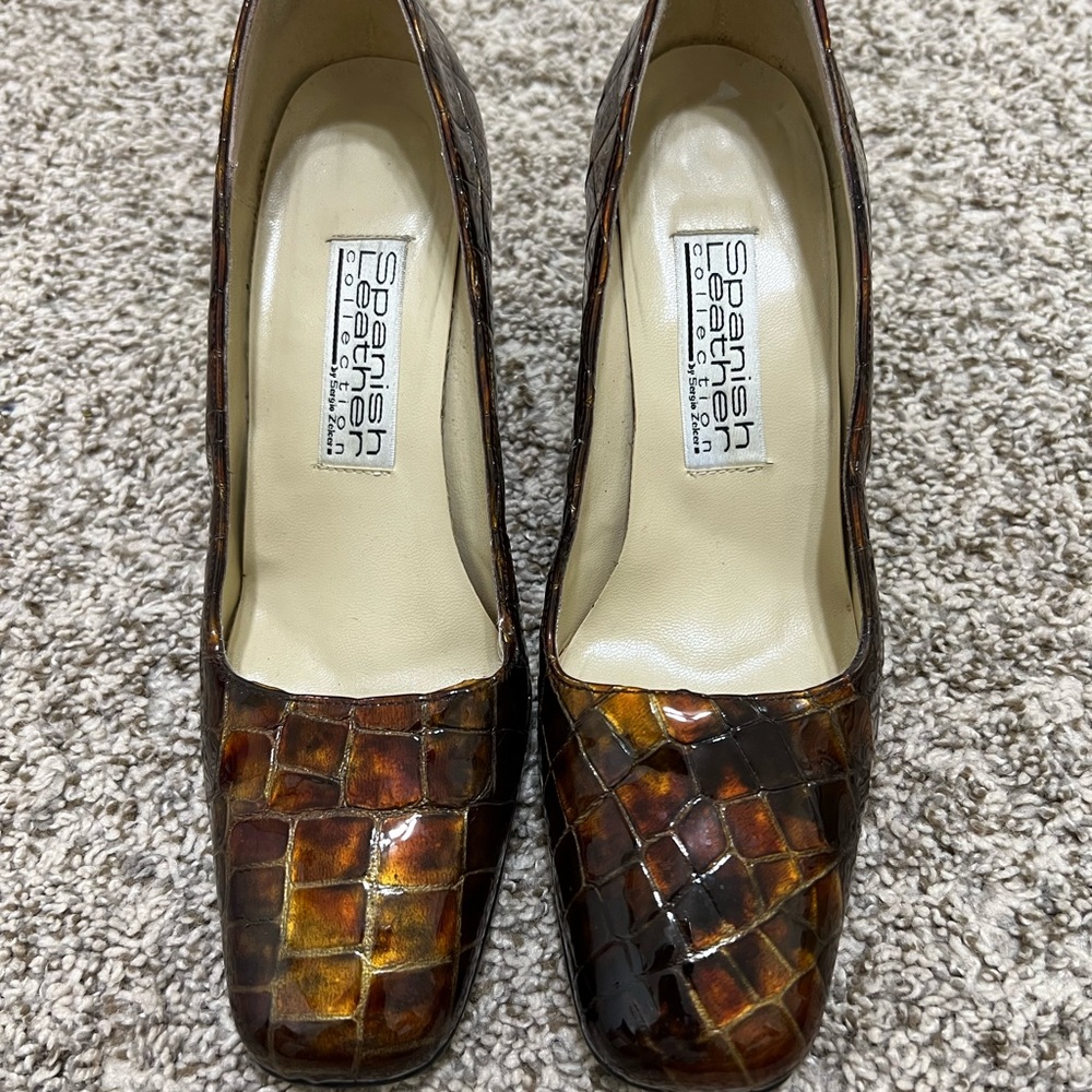 Croc Embossed Leather Pumps by Sergio Zelcer for Spanish Leather Collection